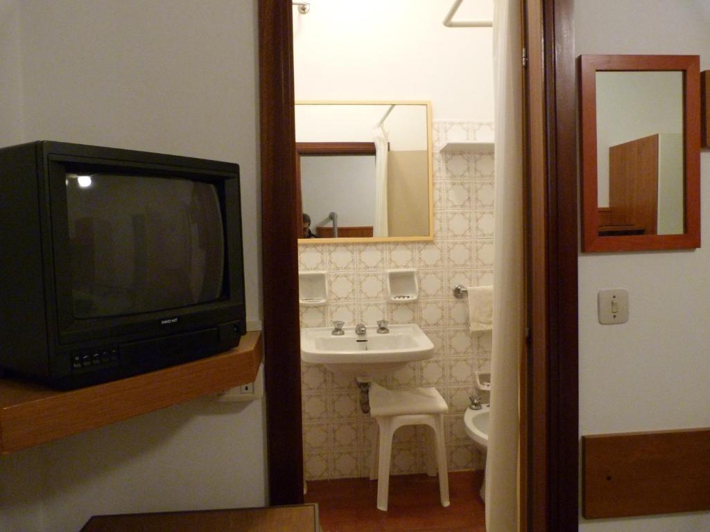 Hotel Bologna San Benedetto del Tronto Ruang foto