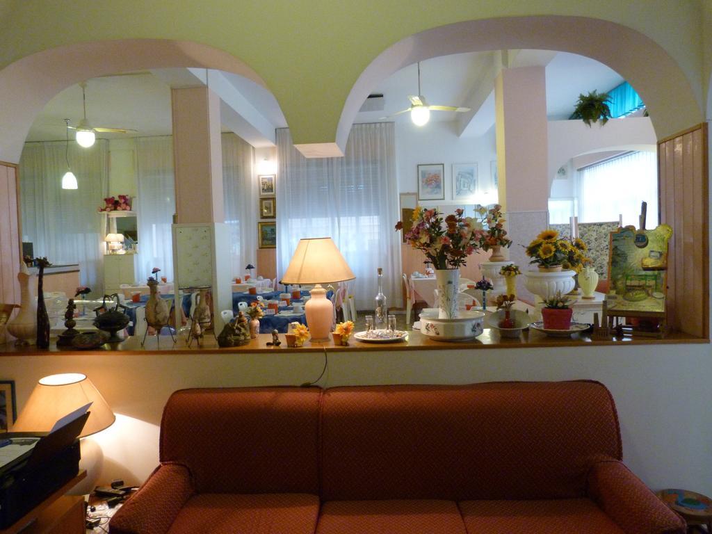 Hotel Bologna San Benedetto del Tronto Bagian luar foto